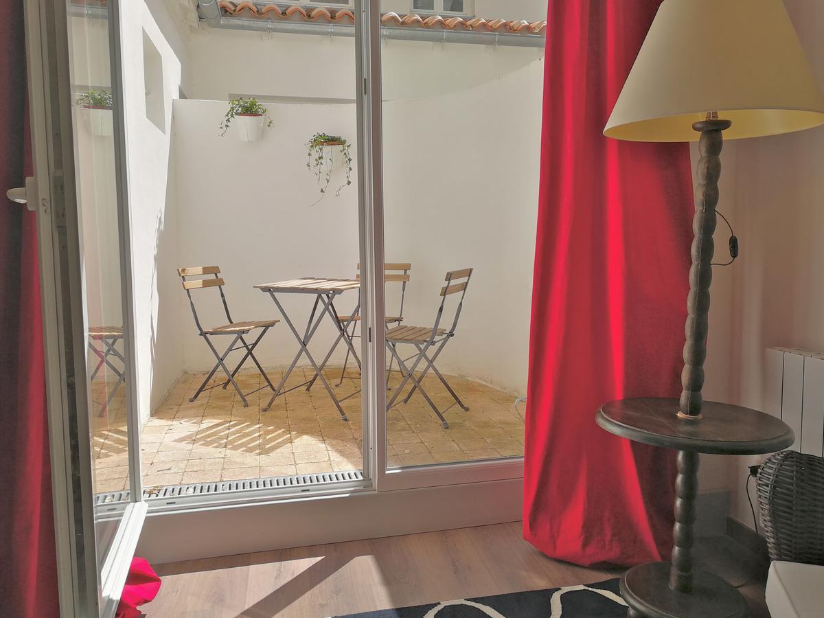 Appartement La Loge du Theatre - Saintes Extérieur photo